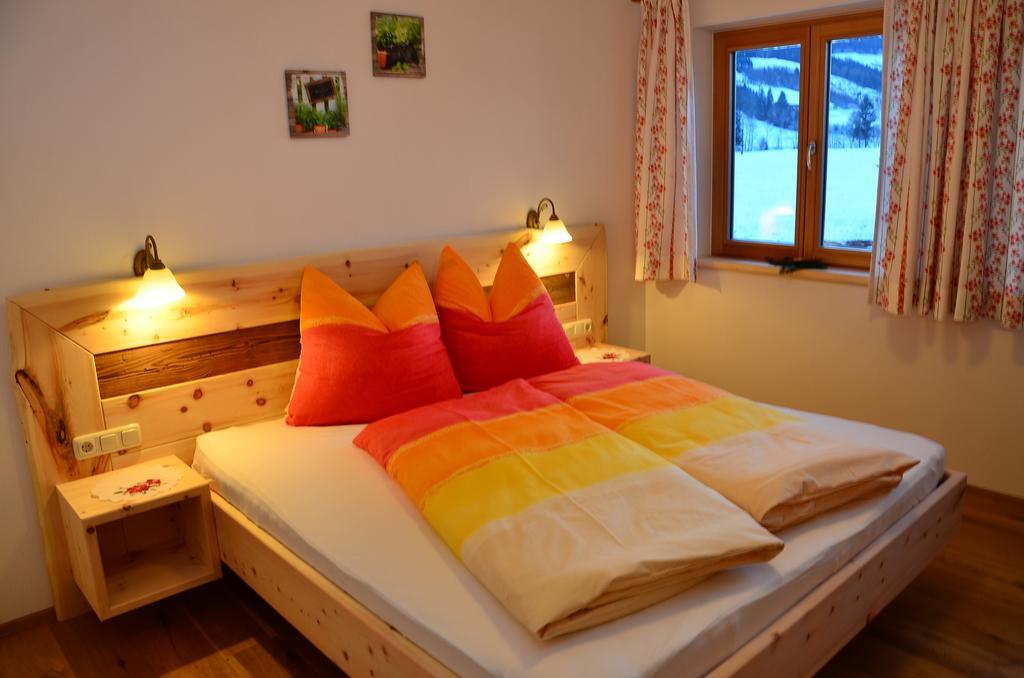 Kleintoedlinggut Villa Leogang Bagian luar foto